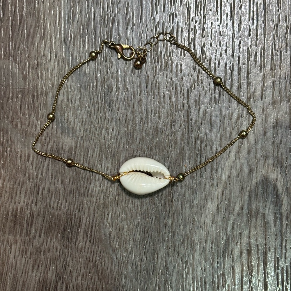 Gold and White Cowrie Shell Anklet